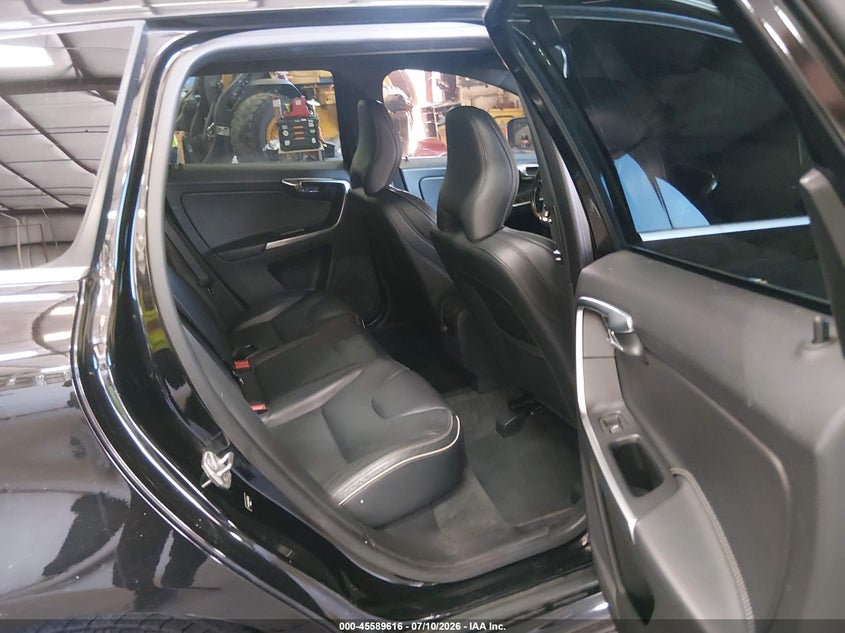 2017 Volvo Xc60 VIN YV449MRS3H2016984 IAAI salvage auction — FRONT END, Wait Title, sold $2,850 on 2026-08-13 (photo 8)
