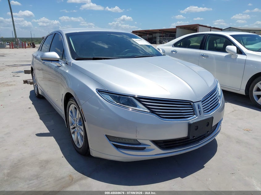 2016 Lincoln Mkz VIN 3LN6L2G98GR602300 IAAI salvage auction — NORMAL WEAR, Salvage Title, sold $1,225 on 2026-07-28 (photo 1)