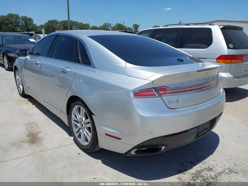 2016 Lincoln Mkz VIN 3LN6L2G98GR602300 IAAI salvage auction — NORMAL WEAR, Salvage Title, sold $1,225 on 2026-07-28 (photo 3)