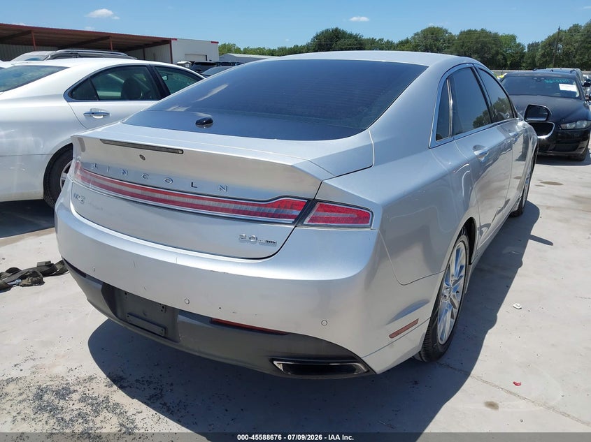 2016 Lincoln Mkz VIN 3LN6L2G98GR602300 IAAI salvage auction — NORMAL WEAR, Salvage Title, sold $1,225 on 2026-07-28 (photo 4)