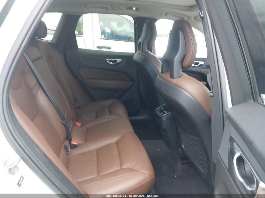2018 Volvo Xc60 VIN YV4102RL0J1004586 IAAI salvage auction — FRONT END, Salvage (Louisiana), sold $5,600 on 2026-08-02 (photo 8)