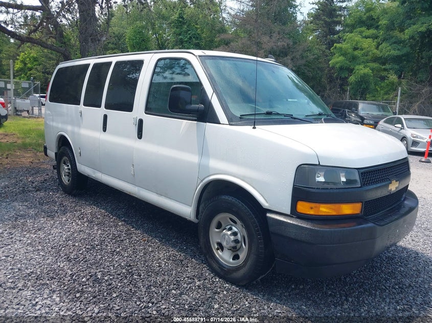2019 Chevrolet Express 2500 VIN 1GAWGEFG5K1333971 IAAI salvage auction — NORMAL WEAR, Sf97 (New York), sold $9,650 on 2026-07-31 (photo 1)
