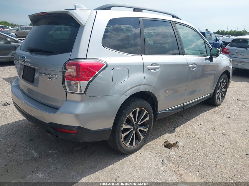 2018 Subaru Forester VIN JF2SJGWCXJH421969 IAAI salvage auction — NORMAL WEAR, Salvage Title, sold $1,975 on 2026-07-29 (photo 4)