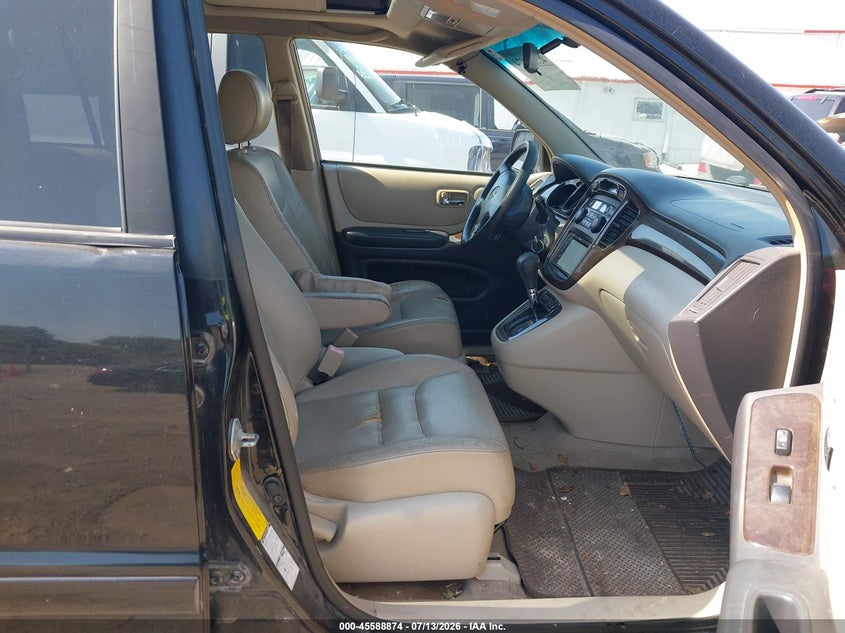 2001 Toyota Highlander VIN JTEHF21A410015733 IAAI salvage auction — NORMAL WEAR, Regular Certificate (Iowa), sold $400 on 2026-07-20 (photo 5)