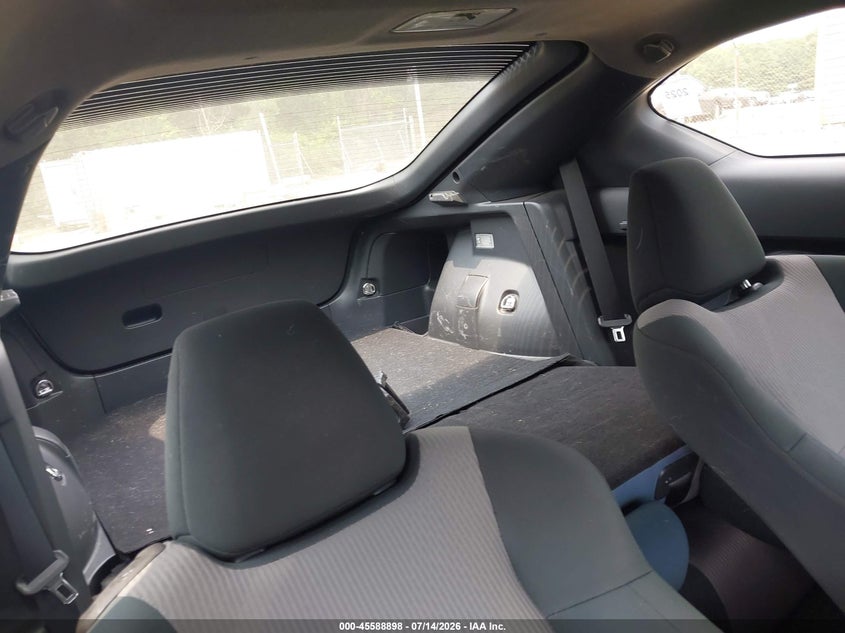 2015 Scion Tc VIN JTKJF5C73FJ010560 IAAI salvage auction — RIGHT FRONT, Clear (Massachusetts), sold $1,250 on 2026-07-28 (photo 7)