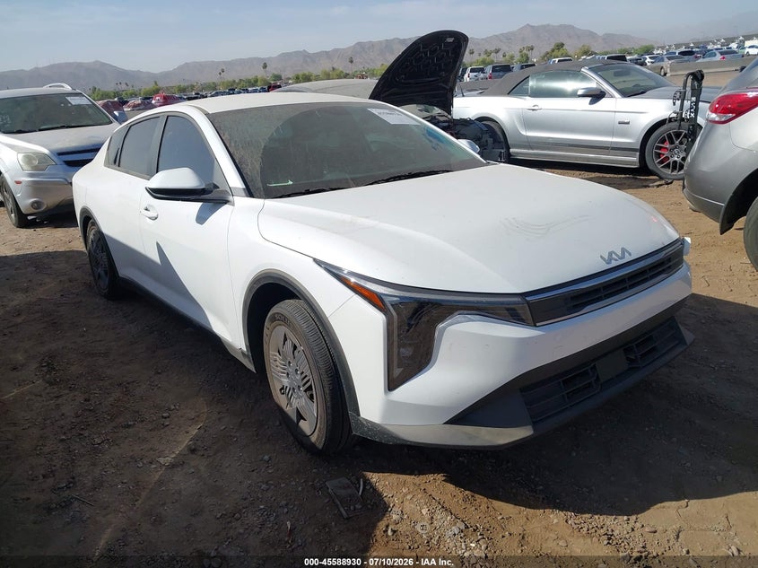 2026 Kia K4 VIN 3KPFT4DE0TE315097 IAAI salvage auction — LEFT FRONT, Salvage (Arizona), sold $7,100 on 2026-08-19 (photo 1)