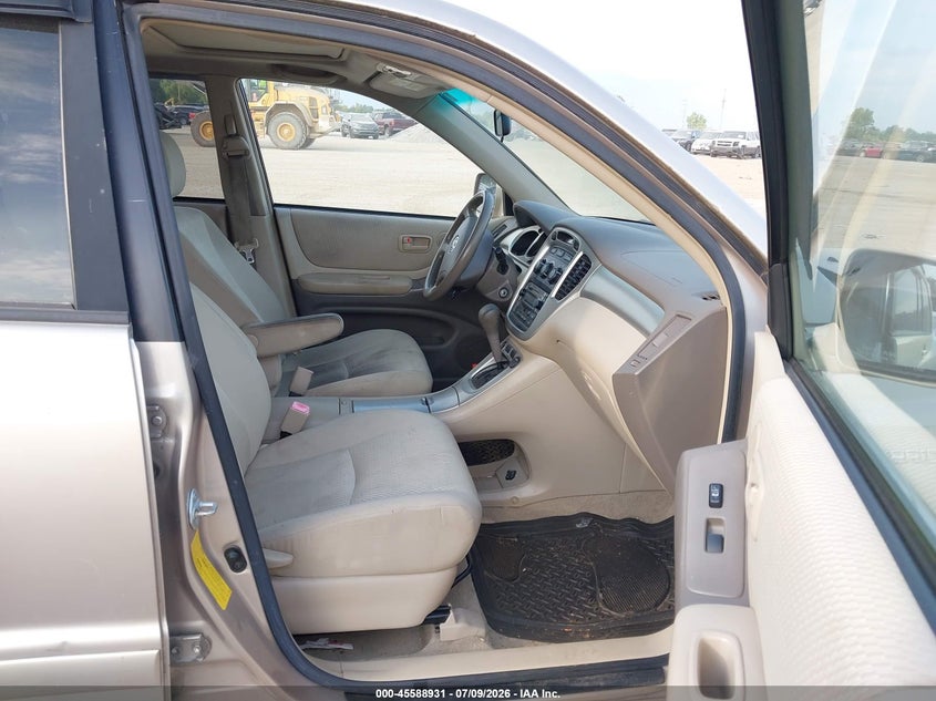 2007 Toyota Highlander hybrid VIN JTEHW21A670048709 IAAI salvage auction — NORMAL WEAR, Original (Ohio), sold $275 on 2026-07-29 (photo 5)