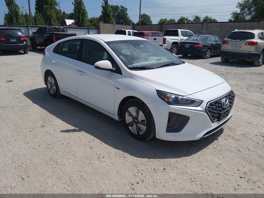 2020 Hyundai Ioniq hybrid VIN KMHC65LC7LU233574 — IAAI salvage auction photo