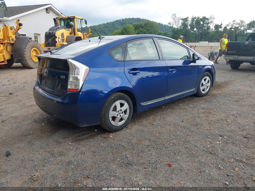 2011 Toyota Prius VIN JTDKN3DU0B5368628 IAAI salvage auction — NORMAL WEAR, Original (Ohio), sold $350 on 2026-07-27 (photo 4)