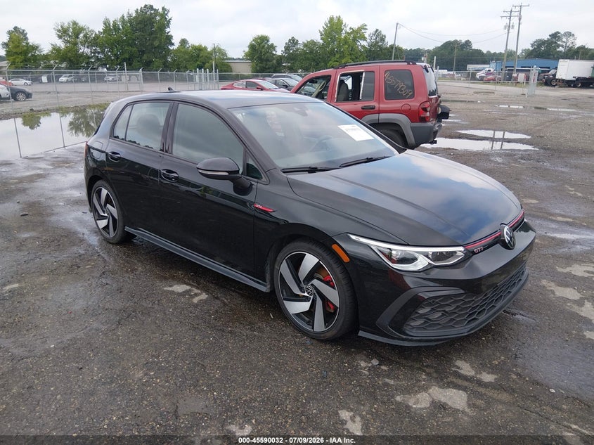 2024 Volkswagen Golf gti VIN WVWGA7CD1RW215609 IAAI salvage auction — ENGINE DAMAGE, Salvage Title, sold $13,900 on 2026-07-17 (photo 1)