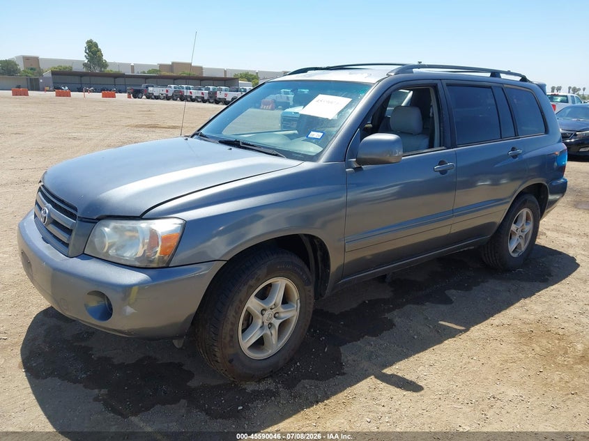 2004 Toyota Highlander VIN JTEGD21A940091941 IAAI salvage auction — NORMAL WEAR, Clear-Dealer Only (Texas), sold $350 on 2026-07-29 (photo 2)