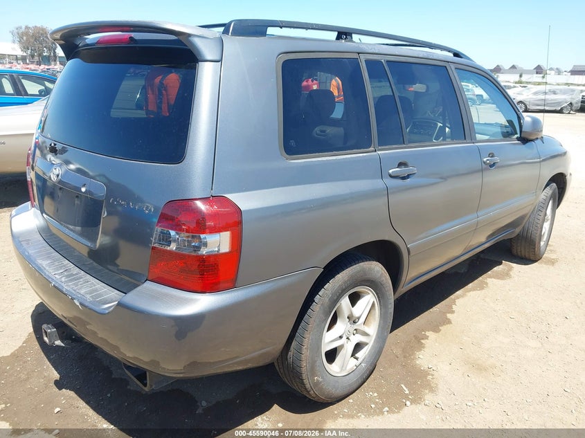 2004 Toyota Highlander VIN JTEGD21A940091941 IAAI salvage auction — NORMAL WEAR, Clear-Dealer Only (Texas), sold $350 on 2026-07-29 (photo 4)