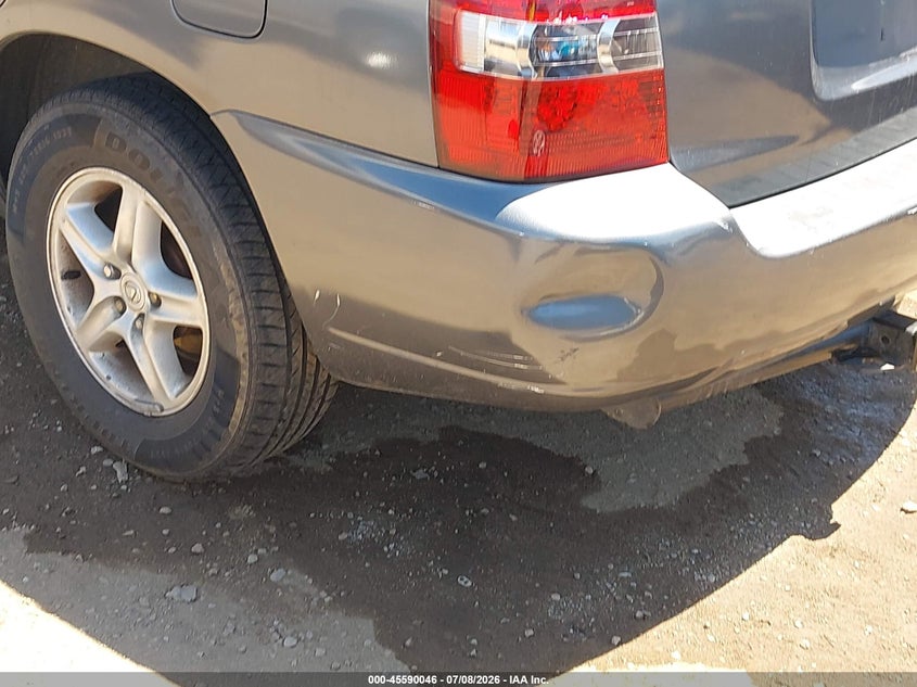 2004 Toyota Highlander VIN JTEGD21A940091941 IAAI salvage auction — NORMAL WEAR, Clear-Dealer Only (Texas), sold $350 on 2026-07-29 (photo 6)