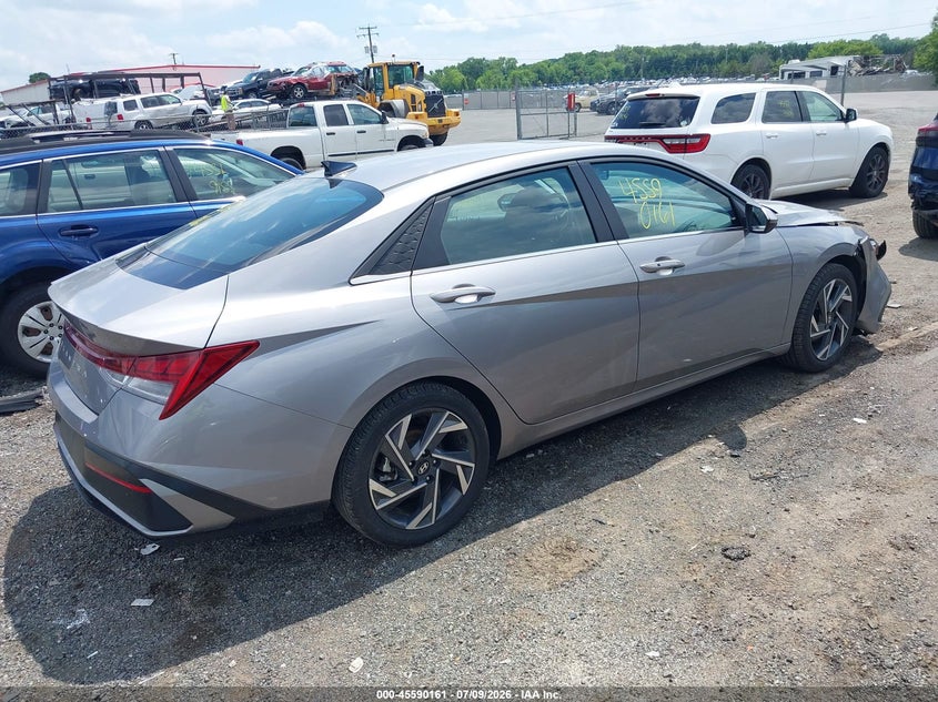 2025 Hyundai Elantra VIN KMHLS4DGXSU937502 IAAI salvage auction — FRONT END, Salvage Title, sold $10,800 on 2026-07-14 (photo 4)