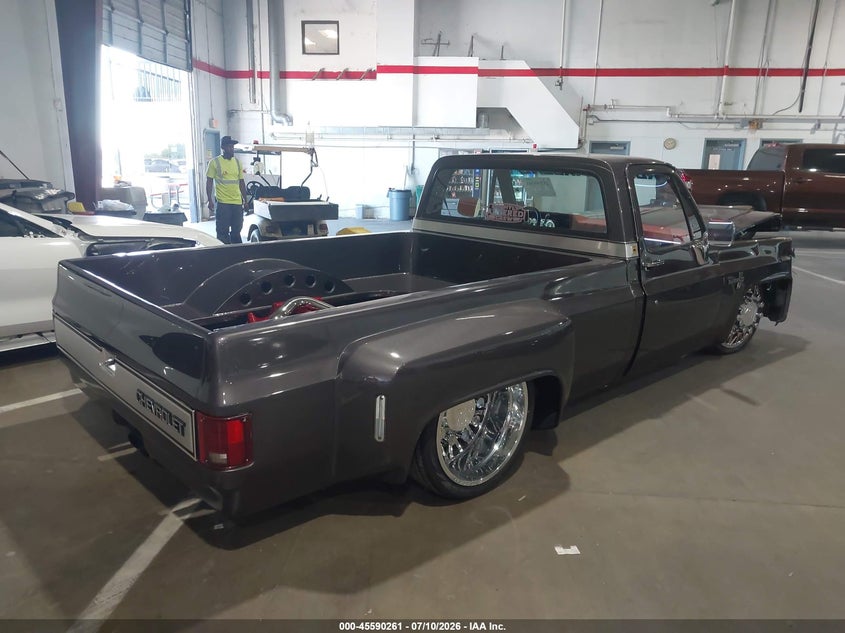 1985 Chevrolet C30 VIN 1GBJC34M4FJ169536 IAAI salvage auction — FRONT END, Salvage (California), sold $15,100 on 2026-07-29 (photo 4)