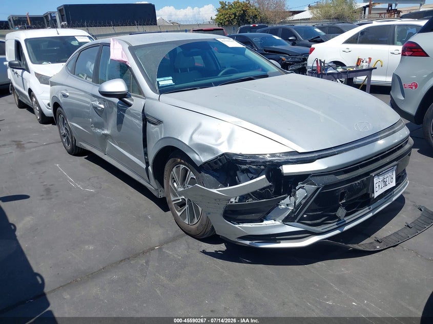 2026 Hyundai Sonata VIN KMHL24JJ2TA154712 — IAAI salvage auction photo