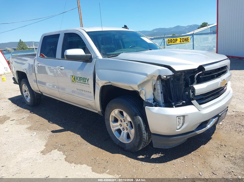 2017 Chevrolet Silverado VIN 3GCUKRECXHG354568 — IAAI salvage auction photo