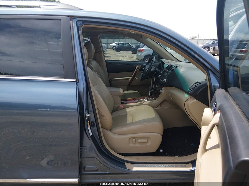 2011 Toyota Highlander VIN 5TDYK3EH6BS029452 IAAI salvage auction — NORMAL WEAR, Clear (Georgia), sold $4,600 on 2026-07-30 (photo 5)
