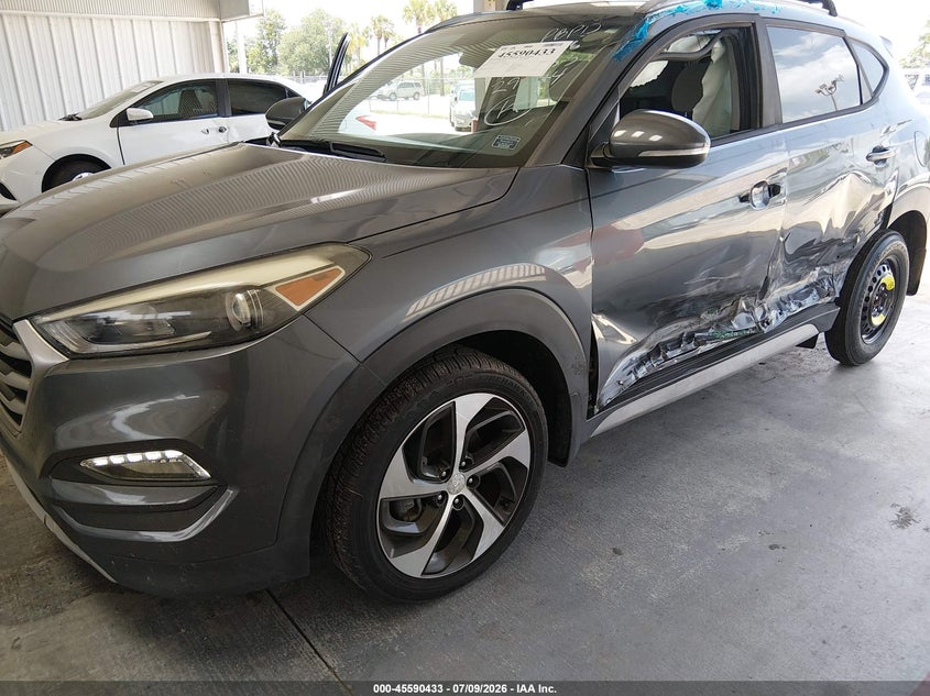 2017 Hyundai Tucson VIN KM8J33A20HU397139 IAAI salvage auction — LEFT SIDE, Rebuildable (Florida), sold $2,550 on 2026-08-02 (photo 2)