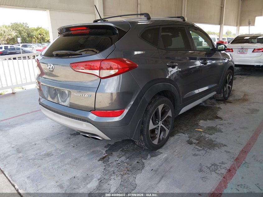 2017 Hyundai Tucson VIN KM8J33A20HU397139 IAAI salvage auction — LEFT SIDE, Rebuildable (Florida), sold $2,550 on 2026-08-02 (photo 4)