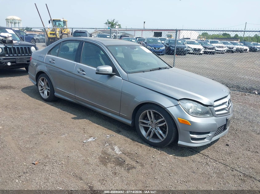 2012 Mercedes-benz C class VIN WDDGF8BB8CR208000 IAAI salvage auction — NORMAL WEAR, Clear (New Jersey), sold $650 on 2026-07-29 (photo 1)