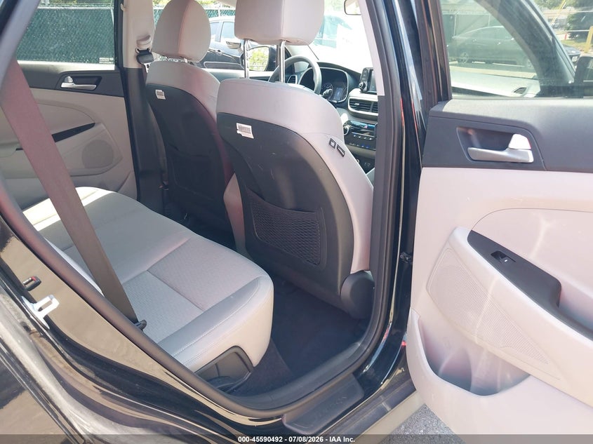 2019 Hyundai Tucson VIN KM8J2CA45KU002383 IAAI salvage auction — NORMAL WEAR, Sf97 (New York), sold $25 on 2026-07-23 (photo 8)