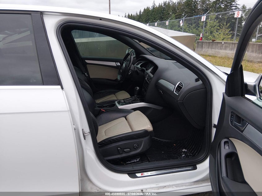 2010 Audi S4 VIN WAUBGAFL4AA038125 IAAI salvage auction — NORMAL WEAR, Clear (Washington), sold $375 on 2026-07-29 (photo 5)