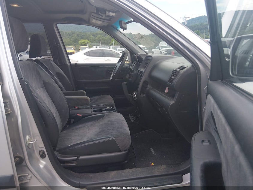 2002 Honda Cr-v VIN JHLRD78872C051157 IAAI salvage auction — NORMAL WEAR, Clear (Pennsylvania), sold $425 on 2026-07-15 (photo 5)