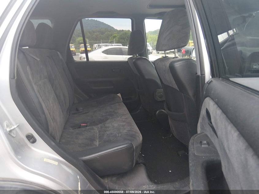 2002 Honda Cr-v VIN JHLRD78872C051157 IAAI salvage auction — NORMAL WEAR, Clear (Pennsylvania), sold $425 on 2026-07-15 (photo 8)