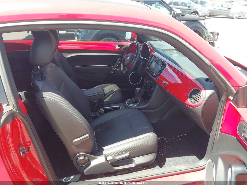 2014 Volkswagen Beetle VIN 3VWJP7AT9EM612992 IAAI salvage auction — FRONT END, Salvage Title, sold $25 on 2026-07-31 (photo 5)