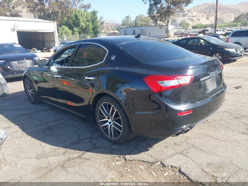 2017 Maserati Ghibli VIN ZAM57XSA0H1219168 IAAI salvage auction — LEFT & RIGHT, Wait Title, sold $3,050 on 2026-08-18 (photo 3)