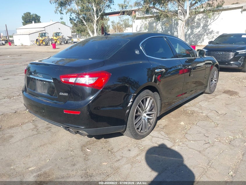 2017 Maserati Ghibli VIN ZAM57XSA0H1219168 IAAI salvage auction — LEFT & RIGHT, Wait Title, sold $3,050 on 2026-08-18 (photo 4)