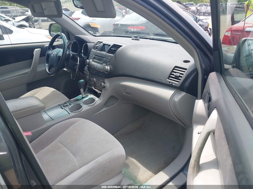 2008 Toyota Highlander VIN JTEES41A682058849 IAAI salvage auction — LEFT FRONT, Salvage (Ohio), sold $1,750 on 2026-07-31 (photo 5)