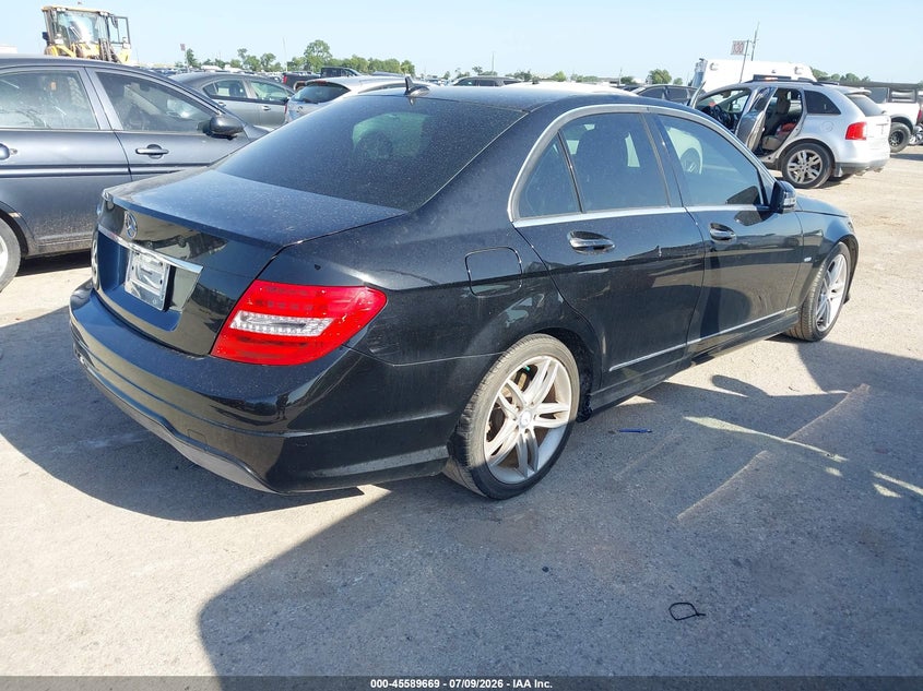 2012 Mercedes-benz C-klasse VIN WDDGF4HB7CR223930 IAAI salvage auction — NORMAL WEAR, Original (Texas), sold $125 on 2026-07-28 (photo 4)