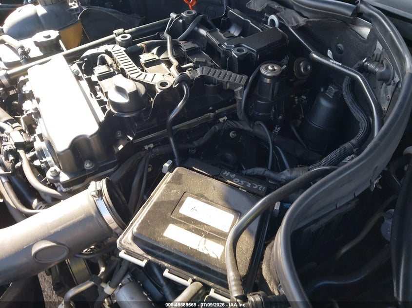2012 Mercedes-benz C-klasse VIN WDDGF4HB7CR223930 IAAI salvage auction — NORMAL WEAR, Original (Texas), sold $125 on 2026-07-28 (photo 6)