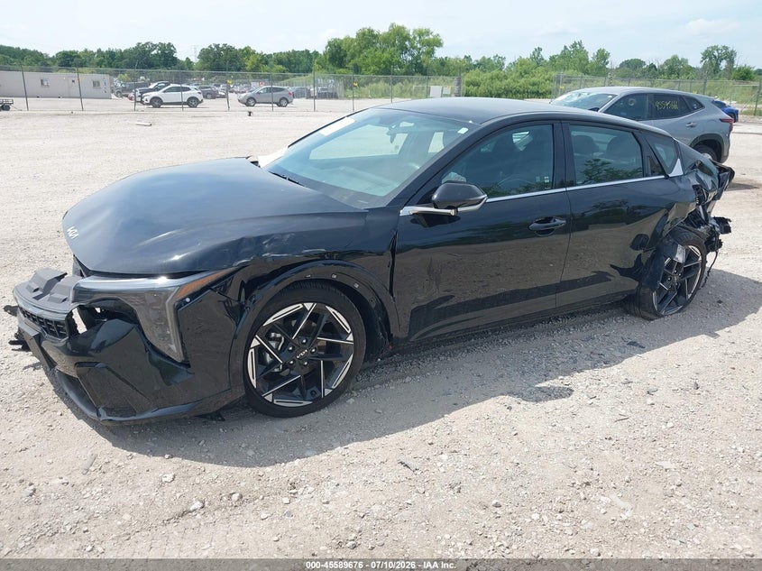 2025 Kia K4 VIN 3KPFW4DE6SE228133 IAAI salvage auction — FRONT & REAR, Salvage Title, sold $3,200 on 2026-08-21 (photo 2)