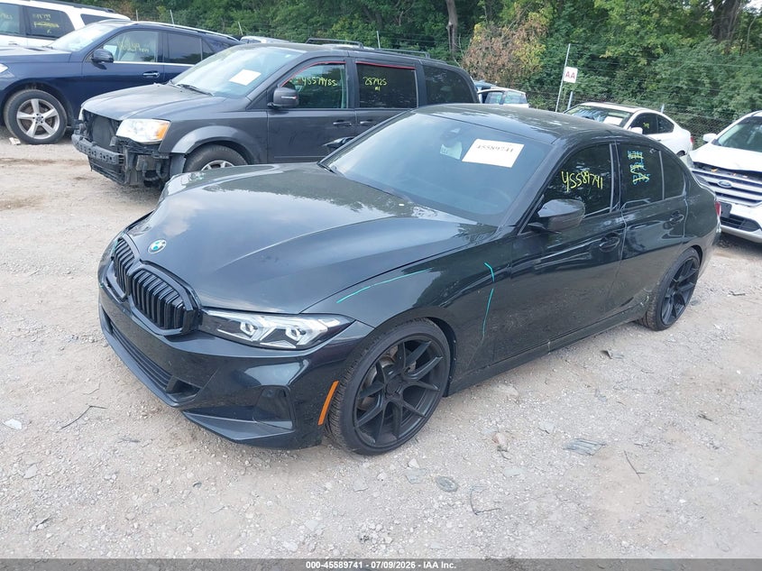 2023 BMW 3er VIN 3MW89FF06P8D54069 IAAI salvage auction — FRONT END, Salvage (Indiana), sold $13,400 on 2026-07-30 (photo 2)