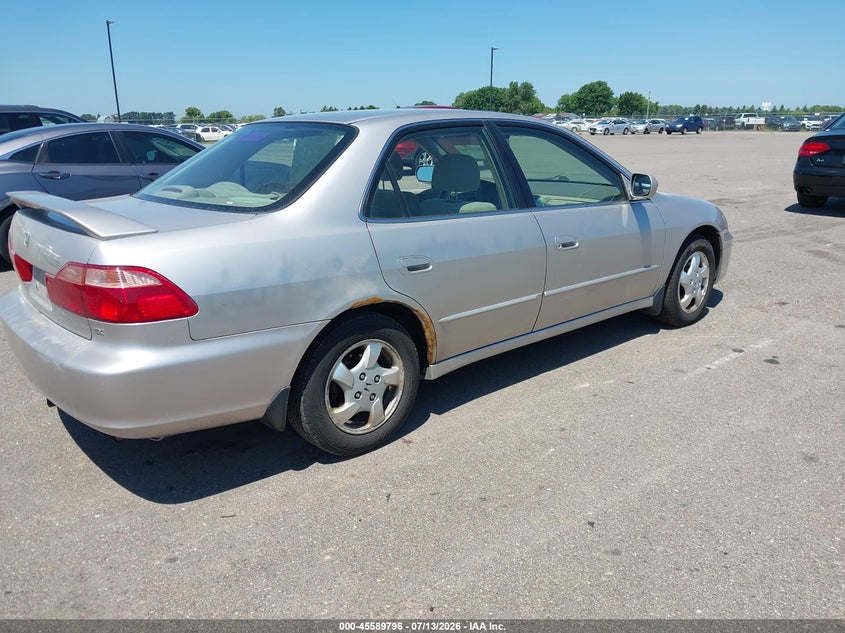 1999 Honda Accord VIN JHMCG5654XC029288 IAAI salvage auction — FRONT END, Parts Only Bos (Minnesota), sold $250 on 2026-07-20 (photo 4)