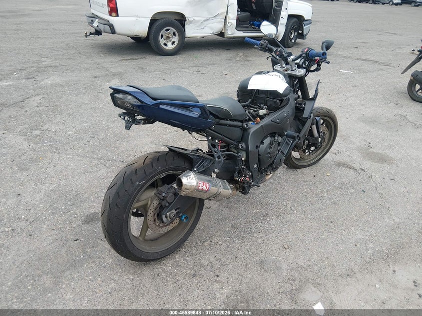 2009 Yamaha Fz1 VIN JYARN17E19A006408 IAAI salvage auction — FRONT END, Rebuildable (Florida), sold $25 on 2026-07-22 (photo 4)