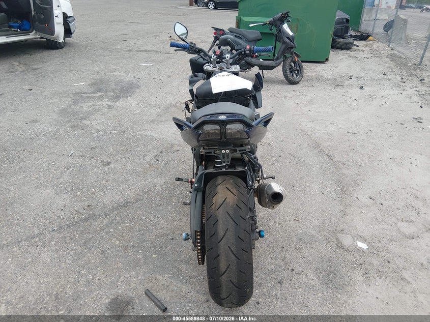 2009 Yamaha Fz1 VIN JYARN17E19A006408 IAAI salvage auction — FRONT END, Rebuildable (Florida), sold $25 on 2026-07-22 (photo 6)