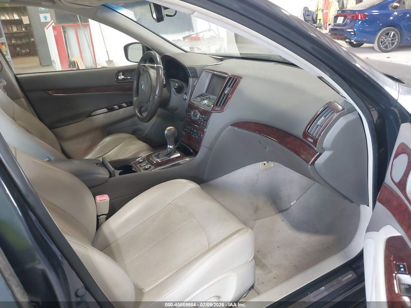 2011 Infiniti G25 VIN JN1DV6AR7BM654236 IAAI salvage auction — NORMAL WEAR, Clear (New York), sold $50 on 2026-07-15 (photo 5)