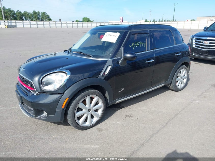 2016 Mini Countryman VIN WMWZC5C58GWU02274 IAAI salvage auction — NORMAL WEAR, Clear (Minnesota), sold $400 on 2026-07-28 (photo 2)