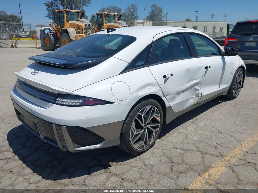 2025 Hyundai Ioniq 6 VIN KMHM34AA2SA084063 IAAI salvage auction — RIGHT SIDE, Salvage Title, sold $10,350 on 2026-08-10 (photo 4)