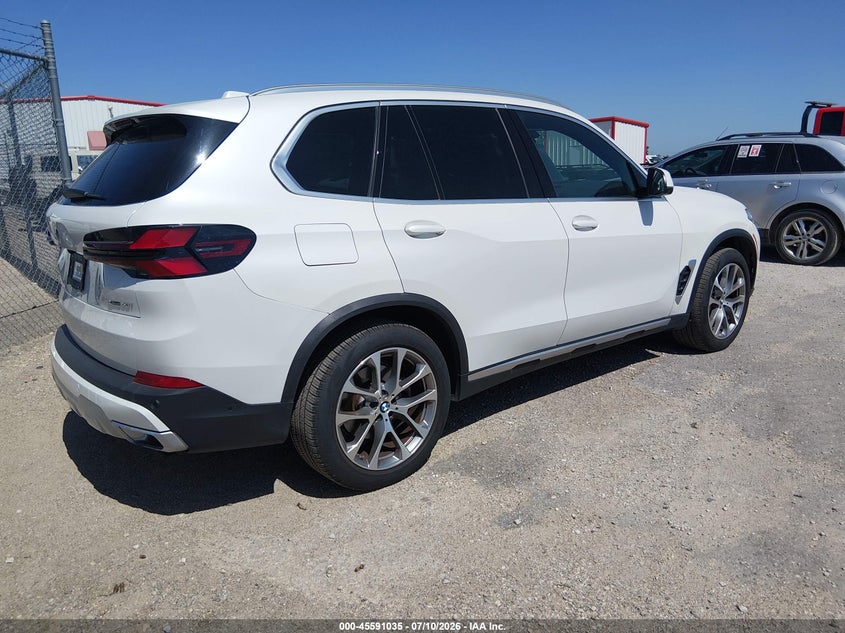2025 BMW X5 VIN 5UX23EU07S9Y99962 IAAI salvage auction — LEFT FRONT, Original (Texas), sold $36,375 on 2026-07-21 (photo 4)