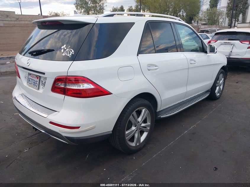 2015 Mercedes-benz M-klasse VIN 4JGDA5JBXFA517252 IAAI salvage auction — FRONT END, Salvage Certificate (California), sold $1,350 on 2026-07-24 (photo 4)