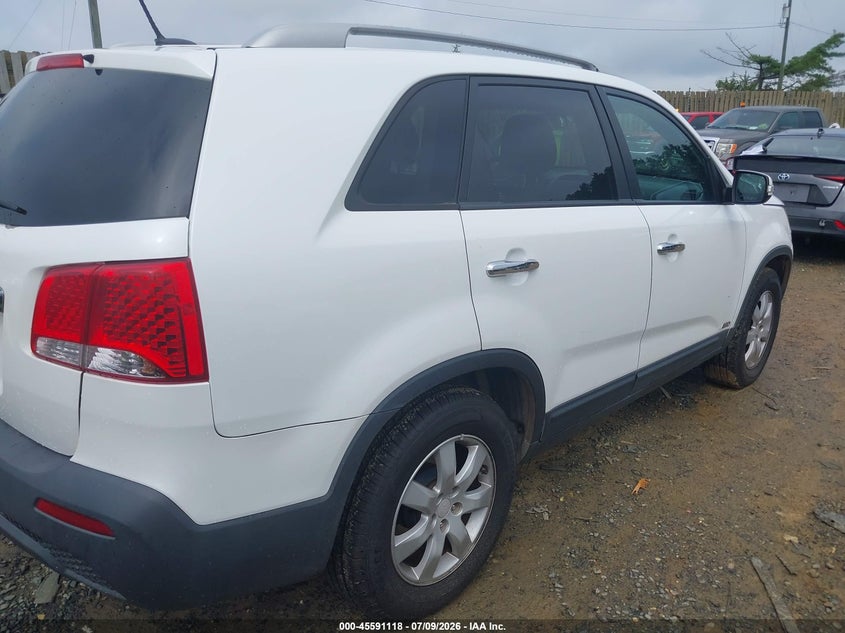 2011 Kia Sorento VIN 5XYKTDA22BG124212 IAAI salvage auction — NORMAL WEAR, Clear (Virginia), sold $1,400 on 2026-07-20 (photo 4)