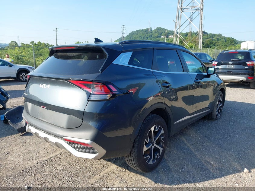 2025 Kia Sportage VIN KNDPVCDG3S7207632 IAAI salvage auction — LEFT FRONT, Salvage (Pennsylvania), sold $8,800 on 2026-07-28 (photo 4)