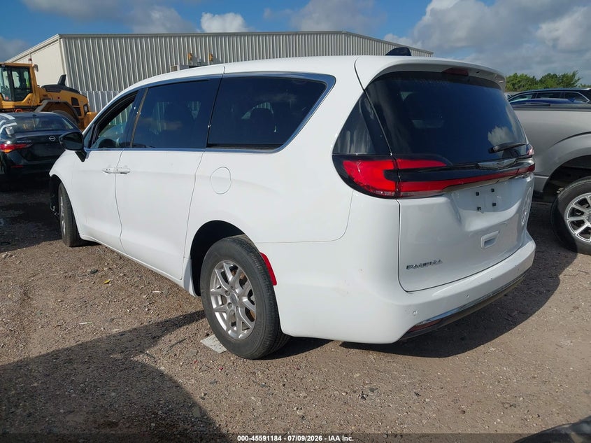 2025 Chrysler Pacifica VIN 2C4RC1BG8SR555611 IAAI salvage auction — SIDE, Enterprise Vehicles Clear Only (Florida), sold $9,600 on 2026-07-15 (photo 3)