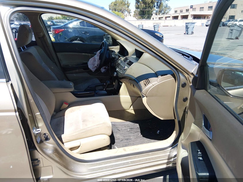 2009 Honda Accord VIN JHMCP264X9C009085 IAAI salvage auction — NORMAL WEAR, Salvage Title - Dealer (California), sold $600 on 2026-07-29 (photo 5)