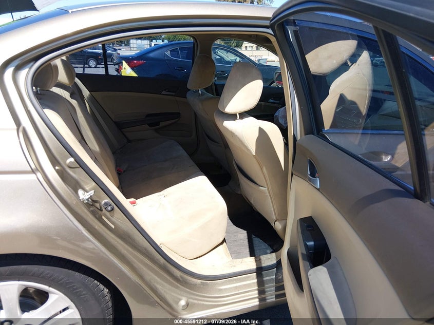 2009 Honda Accord VIN JHMCP264X9C009085 IAAI salvage auction — NORMAL WEAR, Salvage Title - Dealer (California), sold $600 on 2026-07-29 (photo 8)